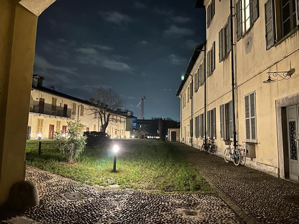 Folli * Milano